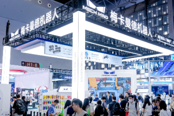 一脑多形+8大智能应用，梅卡曼德在WAIC全面展示具身智能规模化落地能力